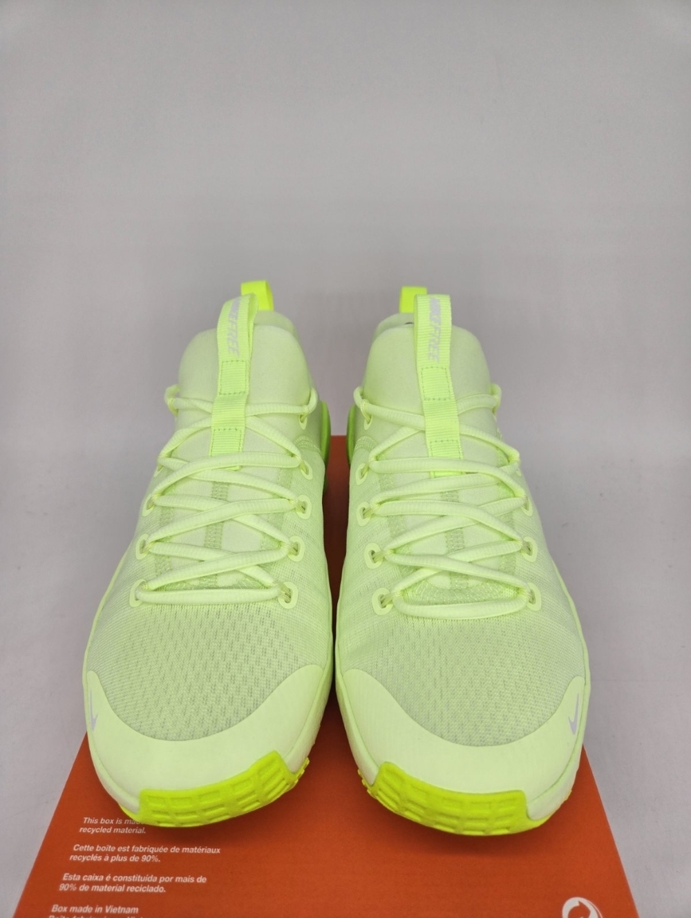 Nike Free Metcon 6 Barely Volt Glow White Women's Workout Shoes Size 8.5 New - Picture 2 of 8